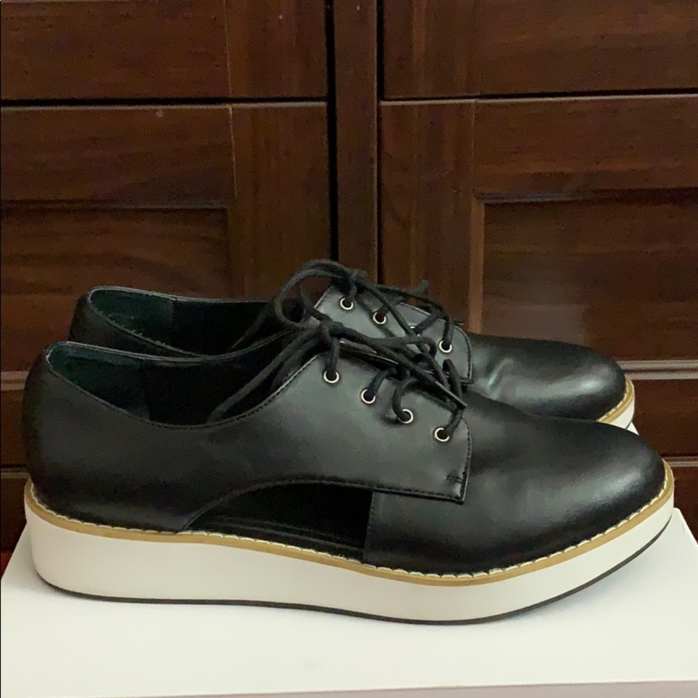 Steve Madden Flats